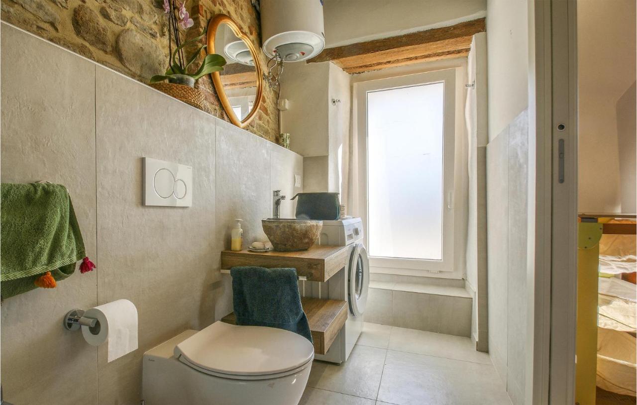 Amazing Home In Belvedere Fogliense With Kitchen Екстер'єр фото