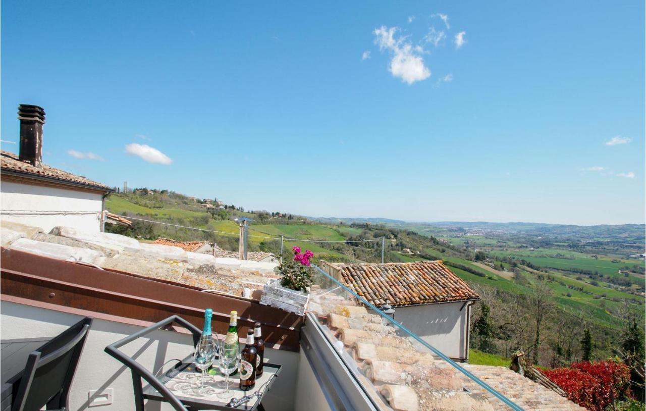 Amazing Home In Belvedere Fogliense With Kitchen Екстер'єр фото