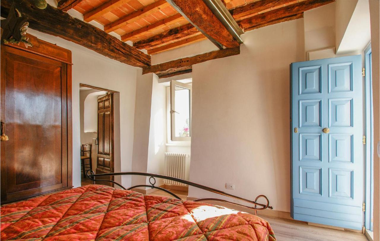 Amazing Home In Belvedere Fogliense With Kitchen Екстер'єр фото