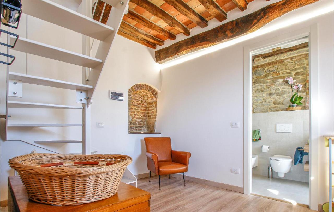 Amazing Home In Belvedere Fogliense With Kitchen Екстер'єр фото
